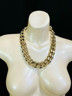 Chunky Cuban Gold-Tone Chain Necklace Festival Bohemian Casual EUC Classic